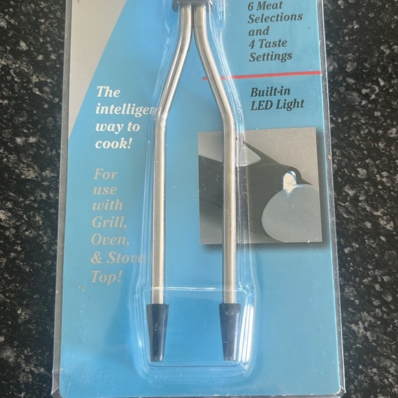 Digital meat temperature fork - Picture 4 of 5